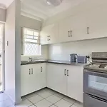 Cederberg Studio 19 In Green Point